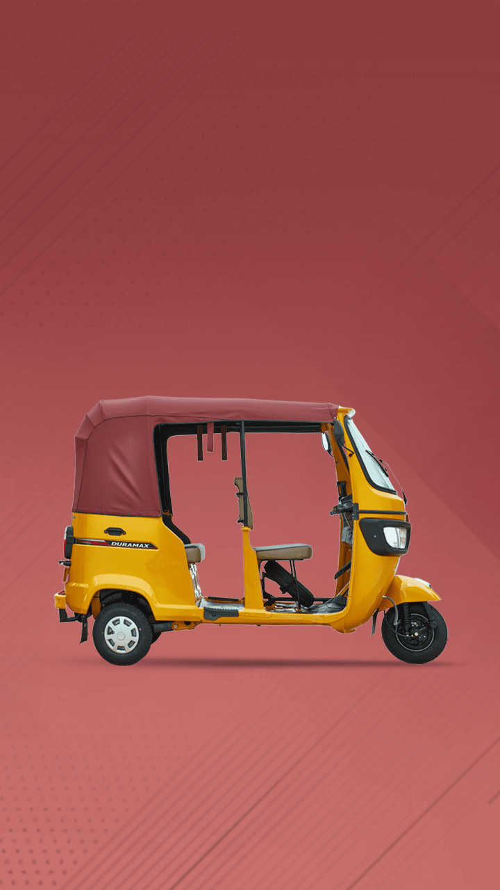 Full view of TVS King Duramax 3 wheeler auto