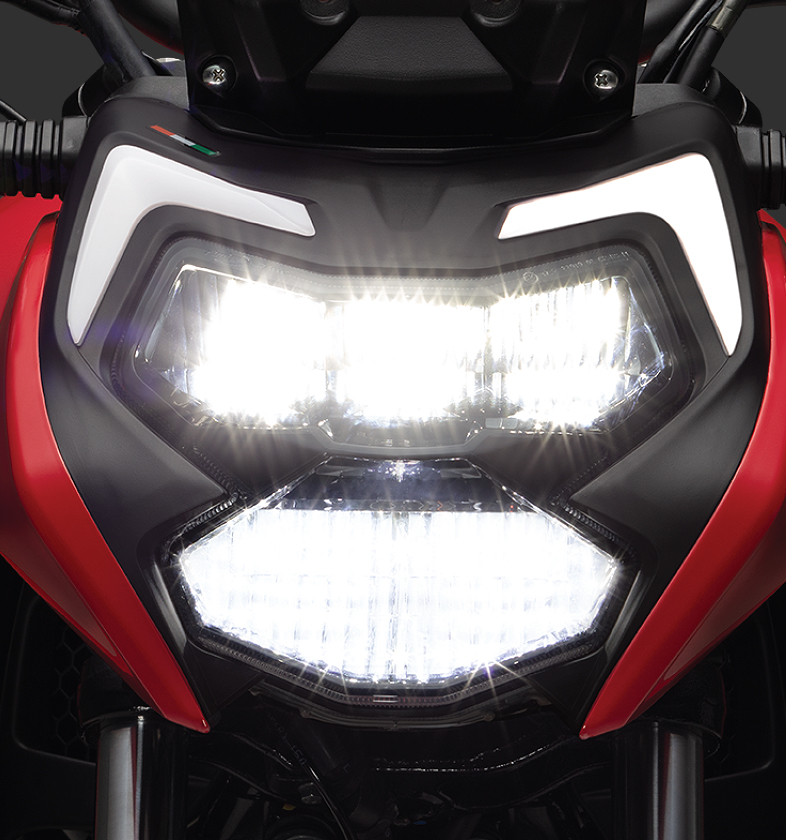 LED headlight of Apache RTR 160 4V Sports motorcycles